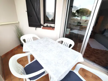 Saint Cyprien T2 proche plage avec piscine et parking - Photo 9