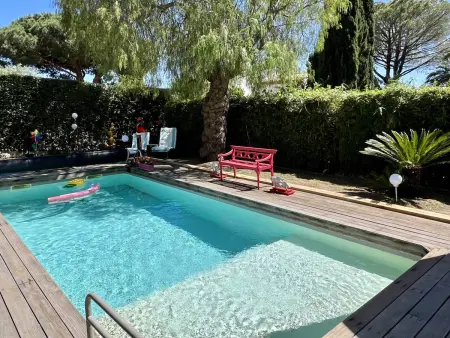 Bas de villa avec piscine privée, grande terrasse, proche village et plage, BBQ, terrain de pétanque - Photo 1