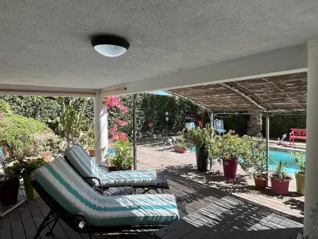 Bas de villa avec piscine privée, grande terrasse, proche village et plage, BBQ, terrain de pétanque - Photo 3
