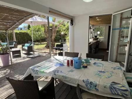 Bas de villa avec piscine privée, grande terrasse, proche village et plage, BBQ, terrain de pétanque - Photo 15