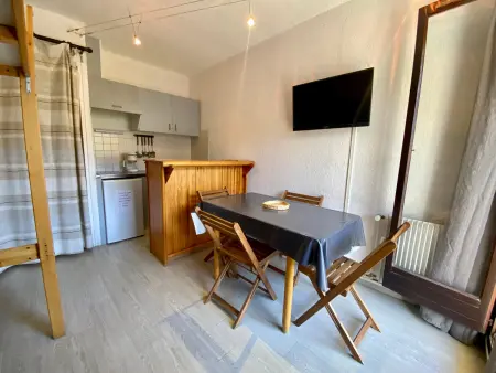 Studio Cabine 21m², 5 pers - Près commerces Les Angles - Photo 3