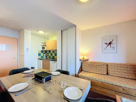 Appartement lumineux, accès ski aux pieds, balcon - Photo 5