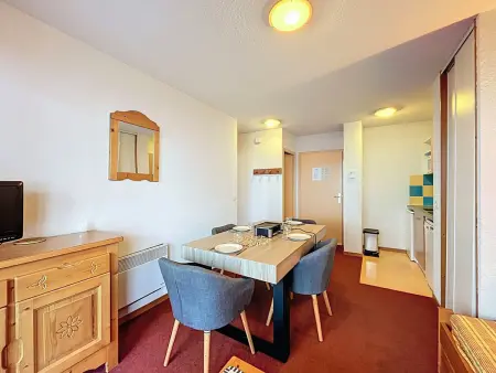 Appartement lumineux, accès ski aux pieds, balcon - Photo 6
