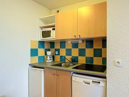 Appartement lumineux, accès ski aux pieds, balcon - Photo 7