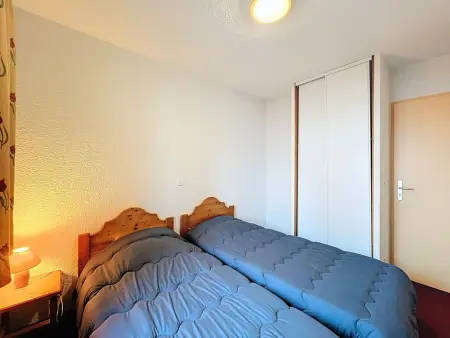 Appartement lumineux, accès ski aux pieds, balcon - Photo 9