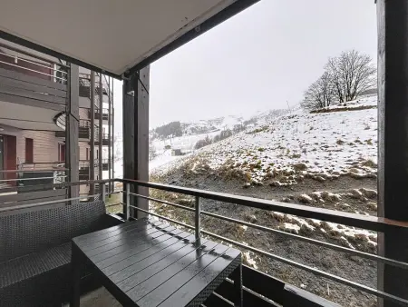 Appartement lumineux, accès ski aux pieds, balcon - Photo 13