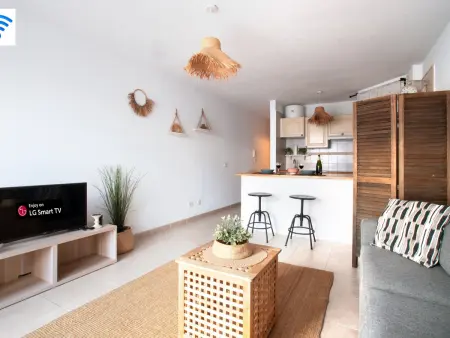 Appartement moderne avec vue sur l'océan, proche plages et commodités - Photo 7