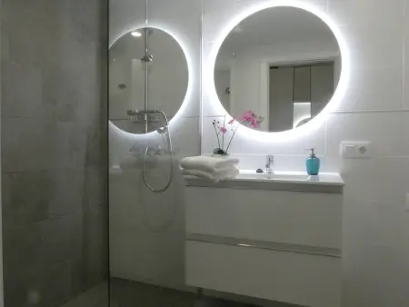 Studio confortable avec piscine commune et jardin à Los Cristianos - Photo 6