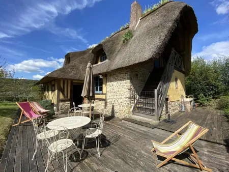 Chaumière typique avec cheminée et jardin, animaux acceptés - Photo 6