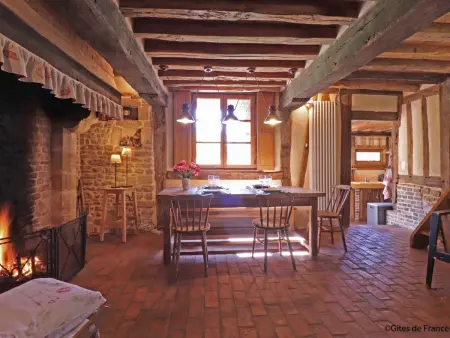 Chaumière typique avec cheminée et jardin, animaux acceptés - Photo 12