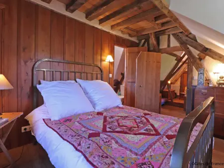 Chaumière typique avec cheminée et jardin, animaux acceptés - Photo 22