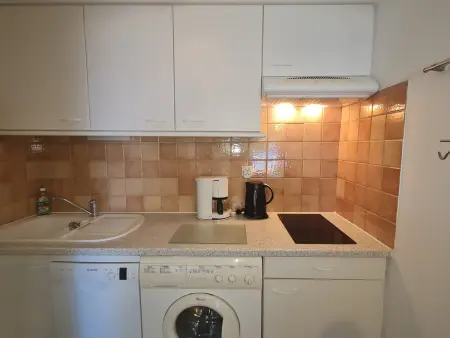 Appartement avec mezzanine et piscine, animaux acceptés, parking privé à Sainte-Maxime - Photo 13
