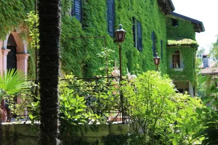 77063, Artuico  avec jardin dans le château - Photo 17