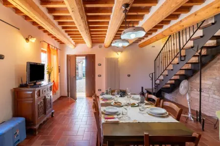 Tulipano, Appartement dan maison de campagne avec piscines - Photo 2