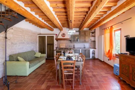Tulipano, Appartement dan maison de campagne avec piscines - Photo 9