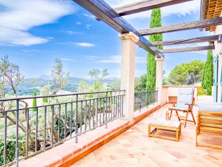 Le Belvédère d'Estelle, Maison 7 personnes à Pierrefeu du Var - Photo 1