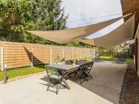 Chaumière au calme avec terrasse, à 9 km des plages, 3 chambres, parking privé et équipements bébé. - Photo 13