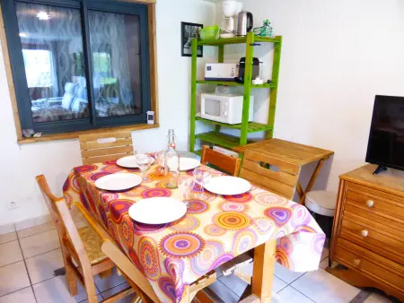 Appartement T2 avec coin nuit pour 5 pers., animaux et parking inclus - Photo 3