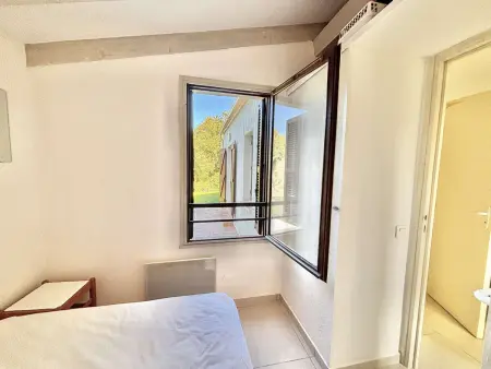 Appartement F2 avec Piscine, Tennis et Jardin à Porticcio - Photo 12