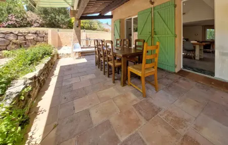Maison 9 personnes à Lorgues - Photo 1