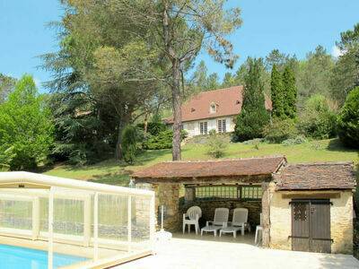 Villa Lou Claou (MGC200), Gite 6 personnes à Montignac FR4186.602.1