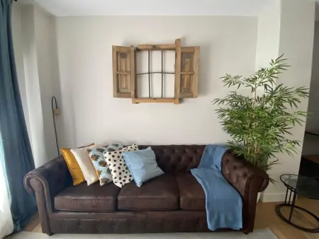 Appartement lumineux et moderne au cœur de Santander, proche gares et centre-ville, très calme. - Photo 1