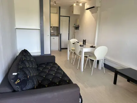 Appartement avec Piscine, Terrasse et Climatisation - 5 Couchages - Grau-du-Roi - Photo 4