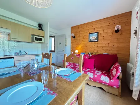 Charmant appartement au pied des pistes avec piscine - Photo 2