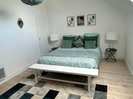 Maison contemporaine avec piscine et jardin, proche de Bourges - Photo 14