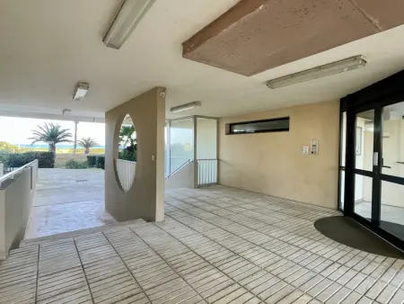 Appartement 2 pièces avec piscine et parking, accès direct plage - Photo 15