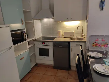 Duplex T4 Confort 6 Pers., Piscine, Parking, Centre Port à Gruissan - Photo 5