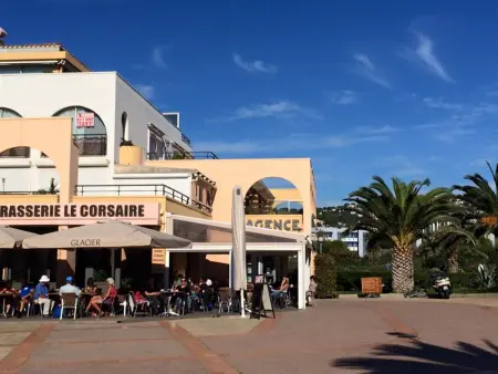 Appartement T3 face à la mer avec terrasse et parking privé à Sète - Photo 19