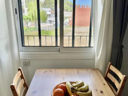 Appartement charmant à 300m de la plage avec terrasse, à Sa Riera - Photo 5