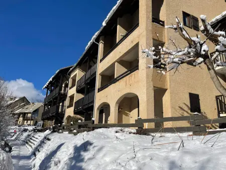 Appartement spacieux proche pistes, vue sur montagne - Photo 13