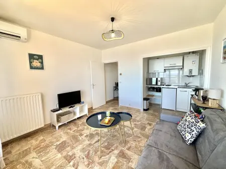 Appartement 1 pièce avec parking à Ajaccio, Appartement 2 personnes à Ajaccio - Photo 1