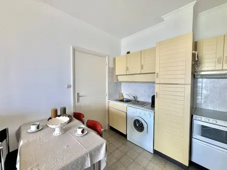 Ajaccio: Appartement 2P Standing, Plage & Commerces - Photo 5
