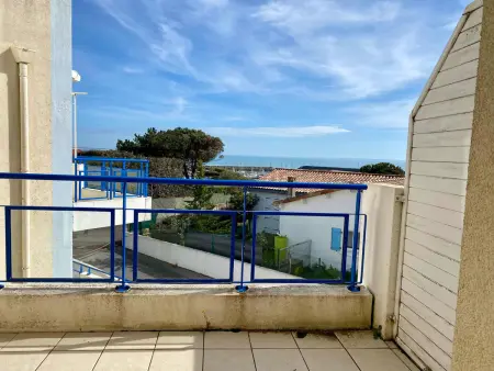 Appartement lumineux avec balcon et parking face au port, proche océan - Photo 9