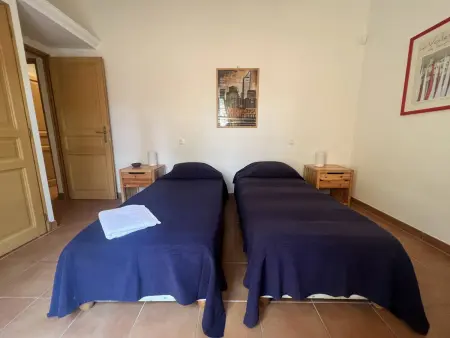 Villa 4 chambres avec piscine privée dans la verdure - Photo 8