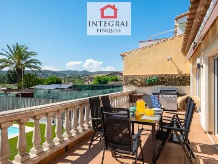 Maison avec Piscine et Parking à 5 min de la Plage – Palamós - Photo 4