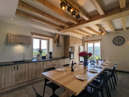 Gîte authentique et confortable avec vaste terrain et vue imprenable à Saint-Privat-d'Allier - Photo 3