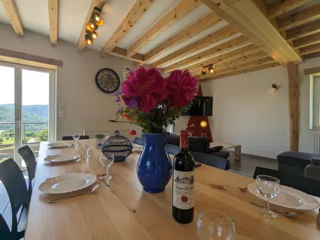 Gîte authentique et confortable avec vaste terrain et vue imprenable à Saint-Privat-d'Allier - Photo 17