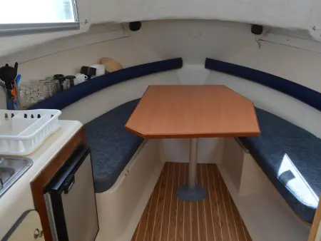 Séjour Insolite sur Bateau à Digoin, Appartement 2 personnes à Digoin - Photo 3