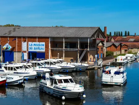 Séjour Insolite sur Bateau à Digoin, Appartement 2 personnes à Digoin - Photo 8