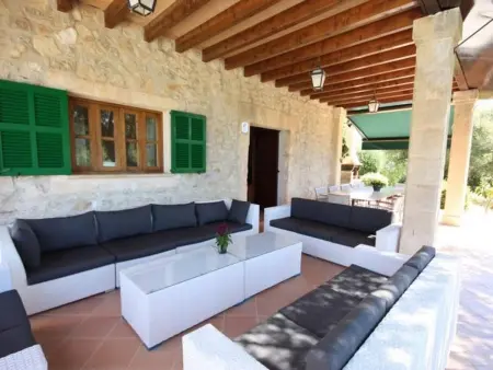Villa à Petra : Piscine privée, Cour de Tennis, Climatisation et Confort pour 12 adultes - Photo 1