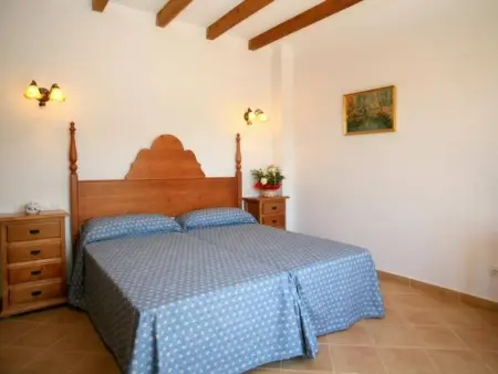 Villa à Petra : Piscine privée, Cour de Tennis, Climatisation et Confort pour 12 adultes - Photo 13