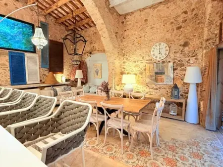 Mas Carreras : Ferme Provençale de Luxe à 20 Min de la Costa Brava, 11 Chambres, Piscine, Barbecue - Photo 23