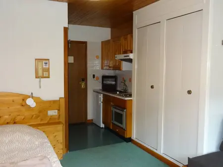 Studio Centre Les Gets 2 Pers, Linge Inclus, WiFi, Proche Télécabines et Commerces - Photo 2