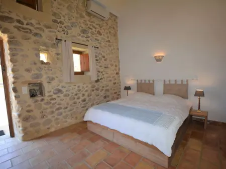 Le Mas des Trois Anges, Appartement 6 personnes à Saint Denis - Photo 5
