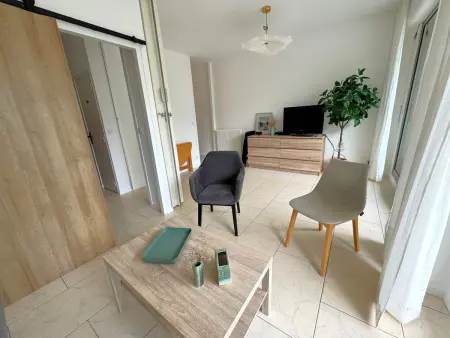 Appartement à Arcachon : Plage à 50m, Terrasse, Parking, WIFI, 4 Pers - Photo 5