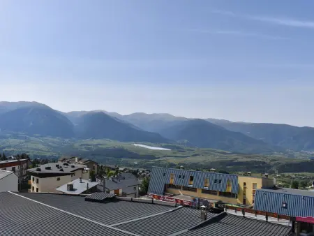 Grand appartement 7 pers en centre-ville de Font-Romeu avec vue sur les Pyrénées - Photo 5